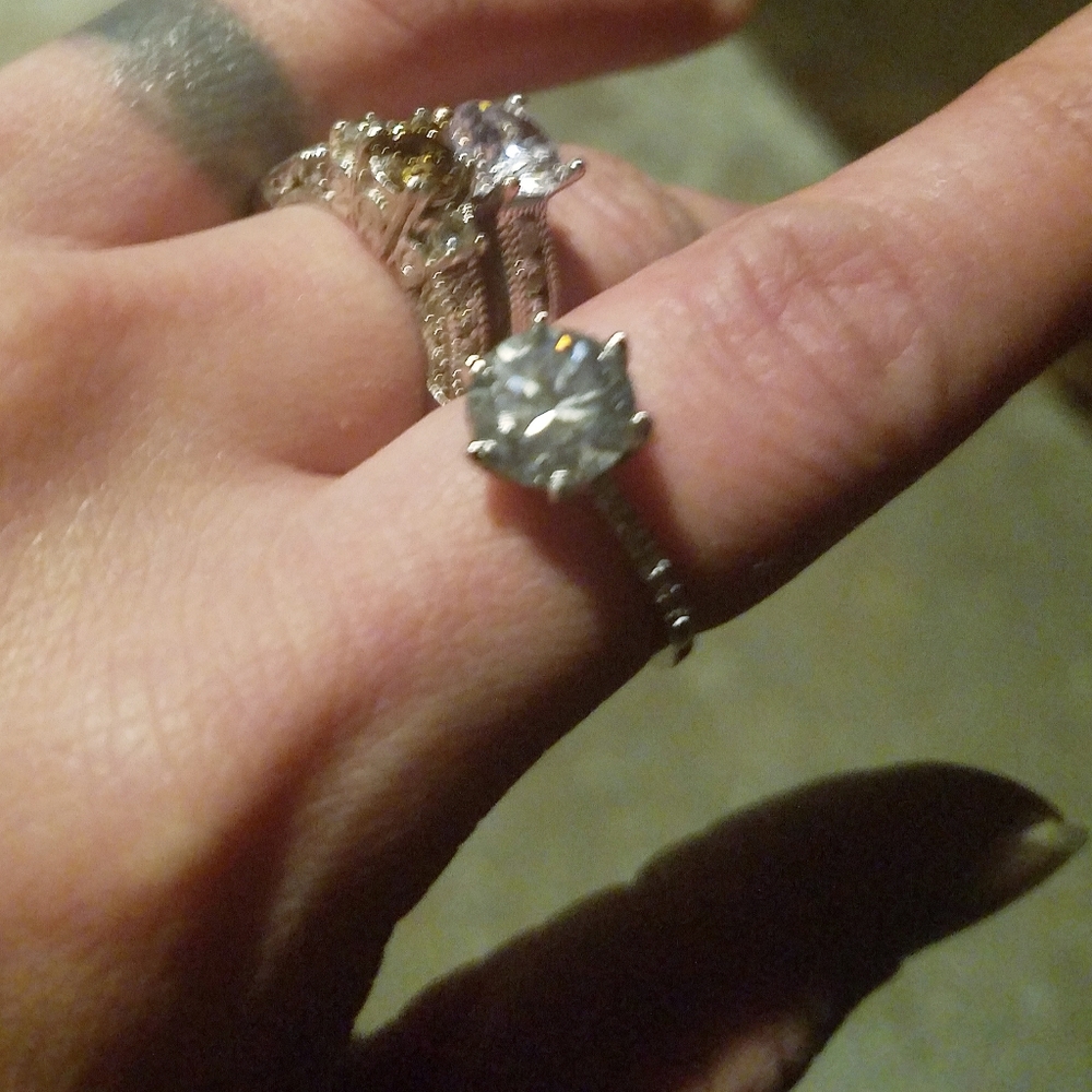 3ct Moissanite Solitaire - Size 6.5 - Picture 2 of 6